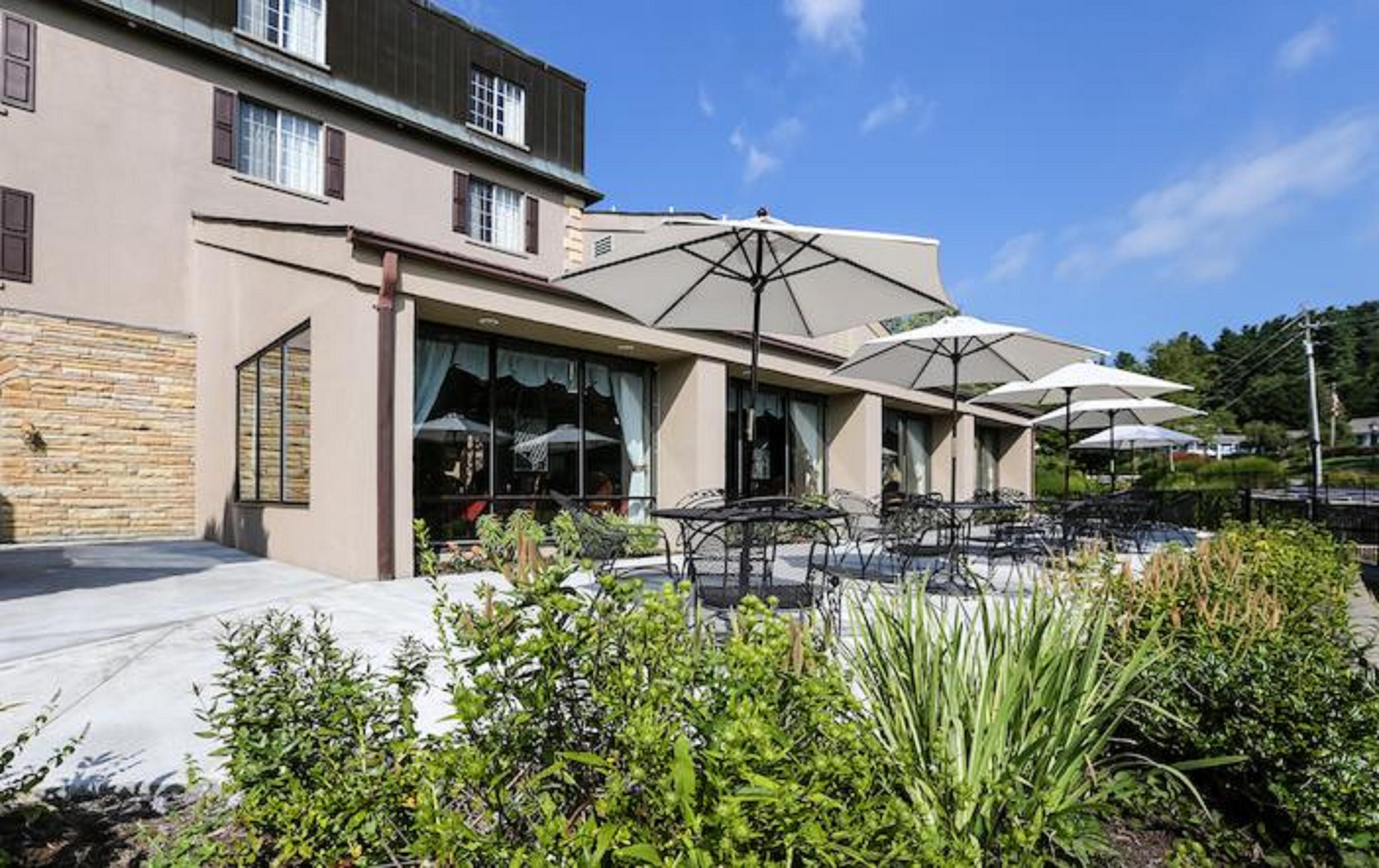 Meadowbrook Inn Blowing Rock Exterior foto
